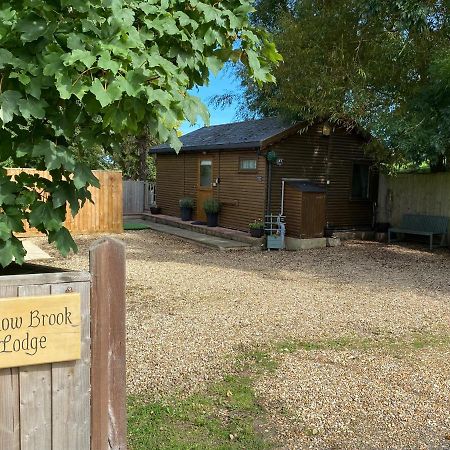 Cosy Dog Friendly Lodge With An Outdoor Bath On The Isle Of Wight Whitwell  Kültér fotó