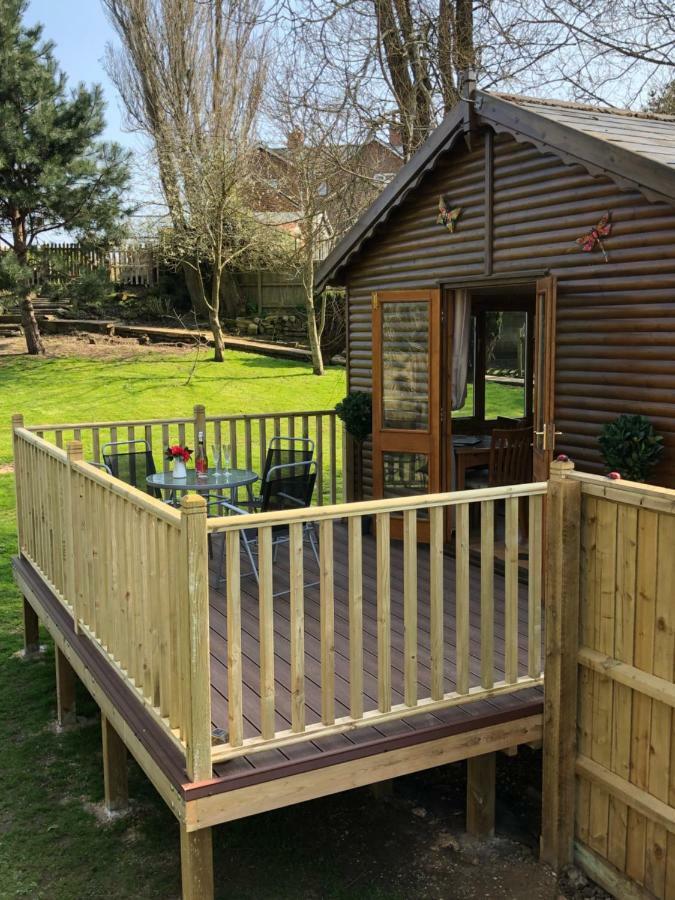 Cosy Dog Friendly Lodge With An Outdoor Bath On The Isle Of Wight Whitwell  Kültér fotó